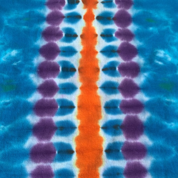 Tie Dye - Picture 4 of 4